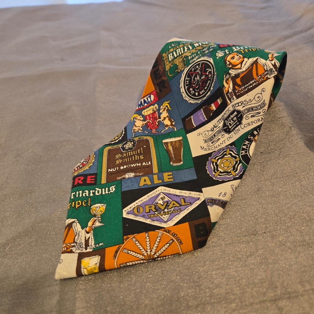 Vintage Nicole Miller Mens 1998 Beer Brewery Labels Silk Tie Designed New York